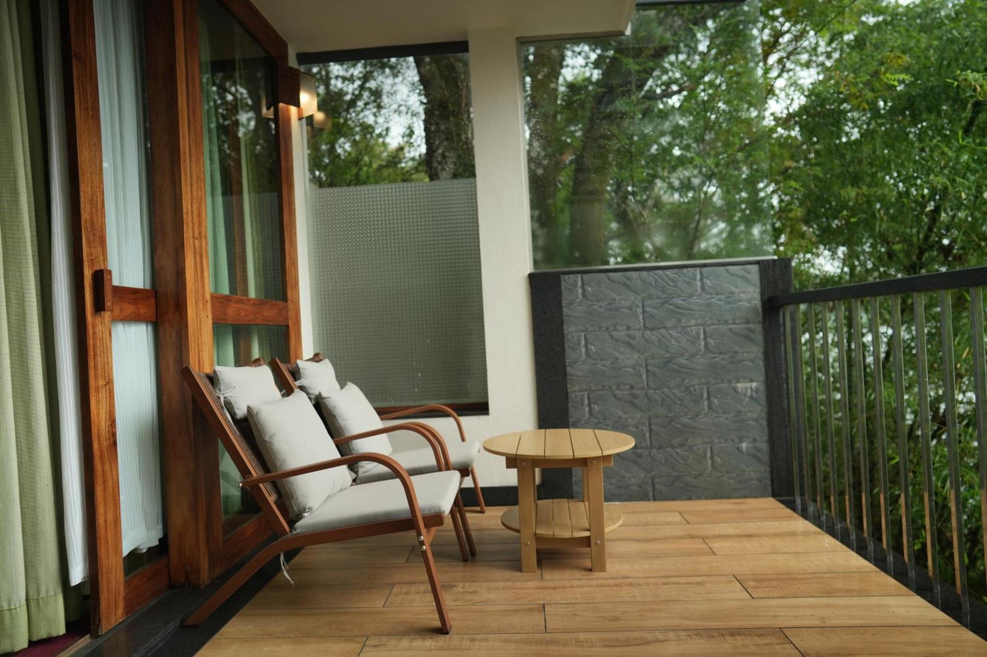 Wayanad Silverwoods Forest Resort & Spa Padinjarathara Экстерьер фото